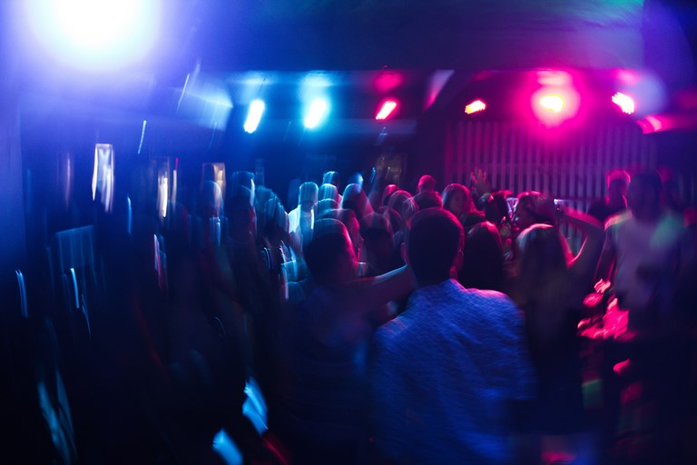 mise-ambiance-pro-soiree-lyon mise-ambiance-pro-soiree-lyon