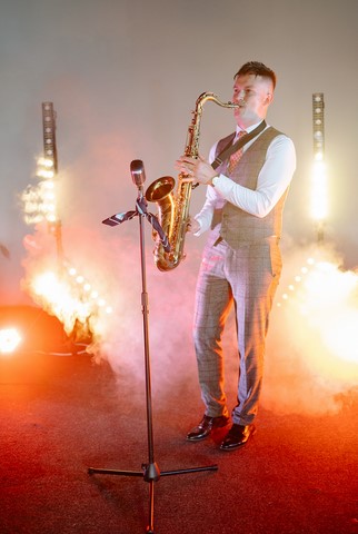 Saxo-avec-Dj-Lyon Saxo-avec-Dj-Lyon