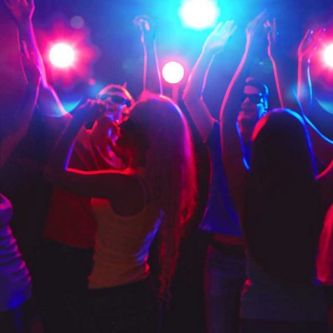 soiree-entreprise-seminaire-disco soiree-entreprise-seminaire-disco